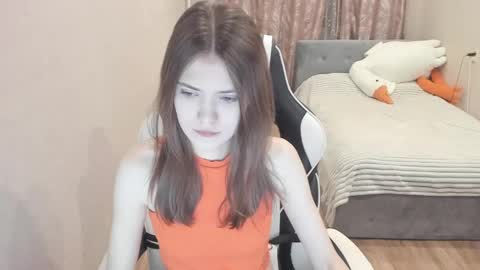 Malia online show from January 2025 01:19:01 AM