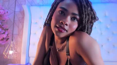 Malika soleil  online show from February 2026 04:13:02 AM