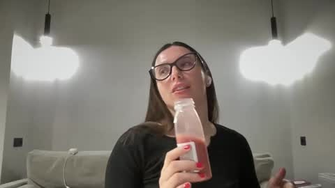 Snapshot of malina568708 chatting on January 2025 04:19:02 PM malina568708 online show from January 2025 04:19:02 PM