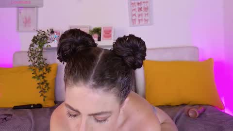 Malka online show from March 2026 08:05:01 PM