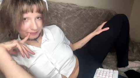 Eva online show from April 2026 03:07:01 PM