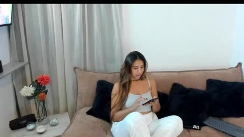 Mallory online show from October 2025 11:36:02 PM