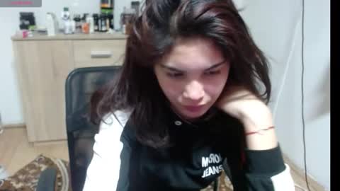 mallorymyers online show from November 2025 06:55:02 PM