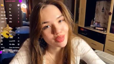 Jinny online show from March 2026 03:49:02 PM