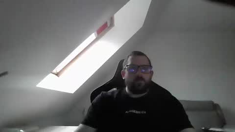 breton online show from February 2025 08:15:02 AM