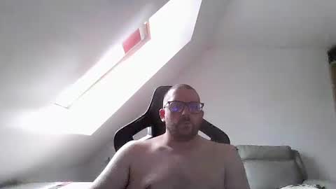 breton online show from September 2025 09:31:01 AM