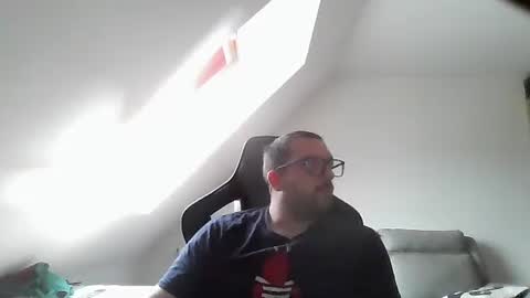 breton online show from October 2025 11:33:02 AM