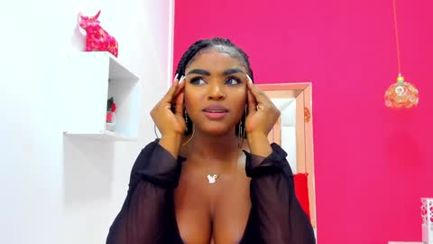 Melanie online show from December 2024 07:49:01 PM