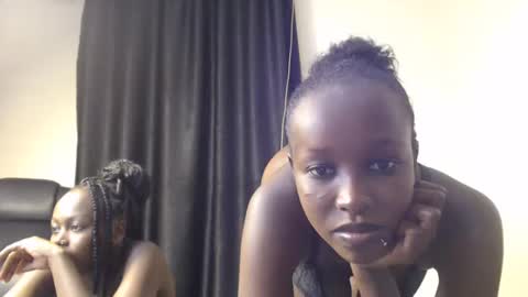 Snapshot of mamaapussy chatting on February 2025 09:42:02 PM mamaa online show from February 2025 09:42:02 PM