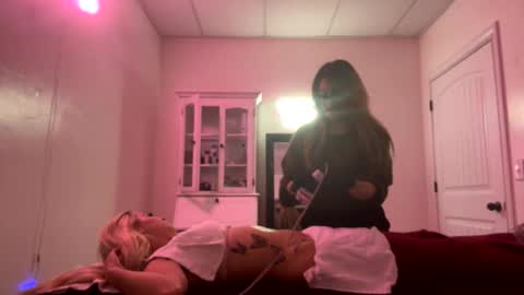 mamaboozey online show from February 2026 04:07:01 AM