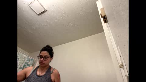 mamaboozey online show from March 2026 02:07:02 AM