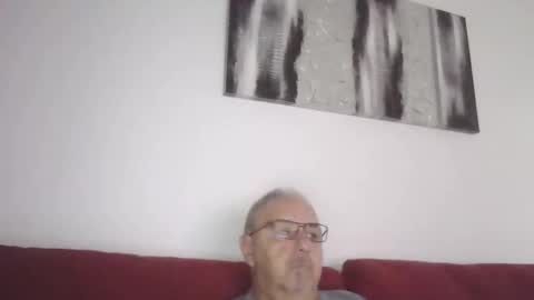 OLDMANFREE online show from October 2025 02:34:01 PM