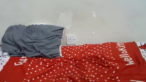 mamuuu_ online show from December 2025 07:45:02 PM