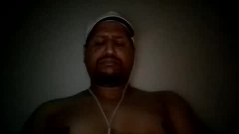 Snapshot of man_new chatting on February 2025 01:19:01 AM Man new online show from February 2025 01:19:01 AM