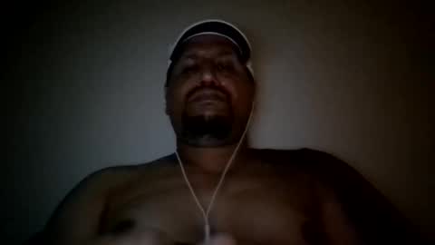 Snapshot of man_new chatting on March 2025 12:50:02 AM Man new online show from March 2025 12:50:02 AM