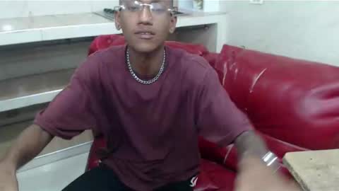 man_san11 online show from January 2025 04:17:01 PM