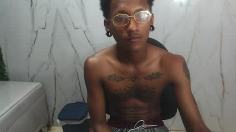 man_sant11 online show from April 2026 06:08:02 PM