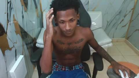 Snapshot of man_sant11 chatting on April 2026 04:11:01 PM man_sant11 online show from April 2026 04:11:01 PM