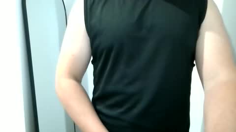 manbroadcasting001 online show from March 2026 01:06:02 PM