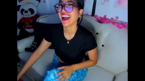 Mandy online show from September 2025 02:55:02 AM