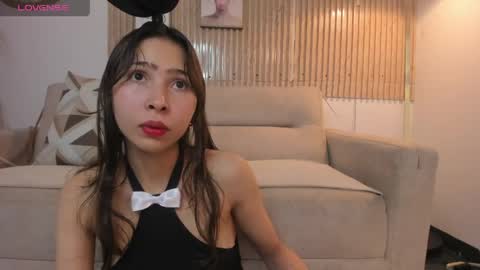 mandy_bloom online show from April 2026 08:32:01 PM