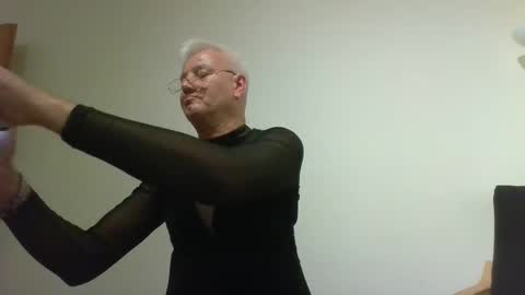 mandywinger online show from October 2025 01:11:01 PM