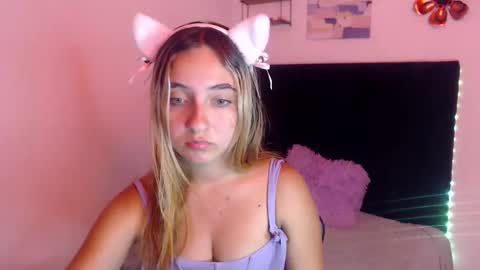 Snapshot of mandyy_petite chatting on October 2025 05:53:02 AM mandy sofi online show from October 2025 05:53:02 AM