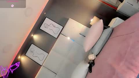 manellyksparklee online show from March 2026 12:41:01 PM