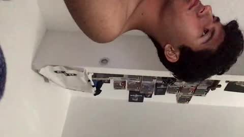 Manguito online show from September 2025 05:02:02 PM