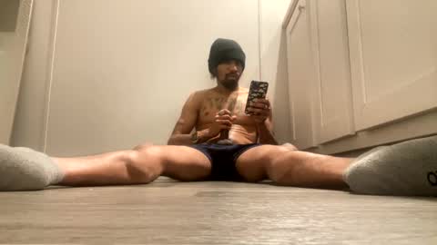 Snapshot of mani4sexy chatting on December 2024 03:50:02 AM Mani4sexy online show from December 2024 03:50:02 AM