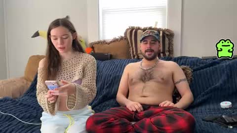 manicpixiedreamfrog online show from April 2026 05:35:01 PM