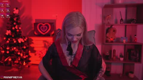 Amelie online show from January 2025 08:29:01 PM