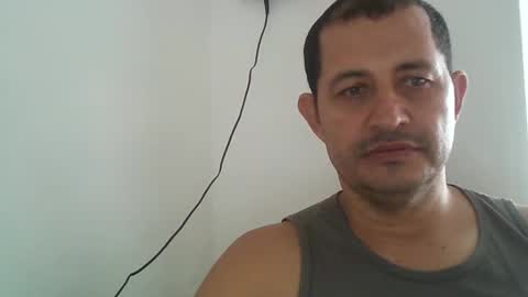 Snapshot of manmol69 chatting on October 2025 08:44:02 PM el sarco online show from October 2025 08:44:02 PM