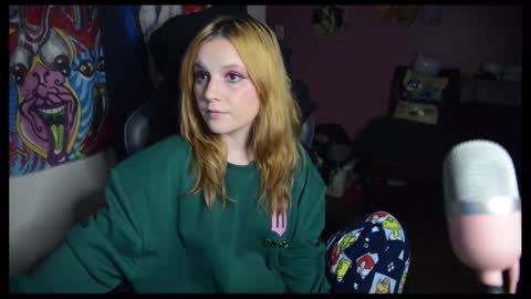 Manner Banana-er online show from November 2025 03:06:02 AM