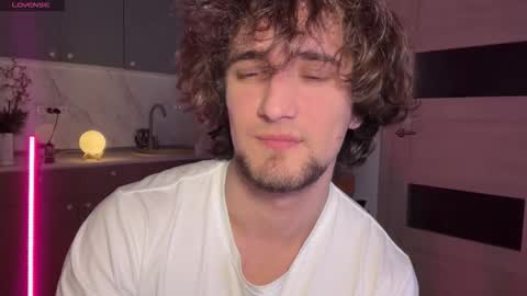 manolein online show from December 2025 06:59:02 PM