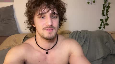 manolein online show from March 2026 11:45:01 PM