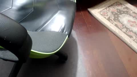 manotcheblu online show from May 2026 08:38:02 PM