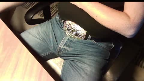 Snapshot of manswed chatting on December 2024 01:24:02 PM manswed online show from December 2024 01:24:02 PM