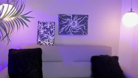 Manu Velez  online show from December 2024 03:15:01 PM