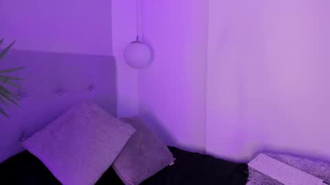 Manu Velez  online show from January 2025 02:55:02 PM