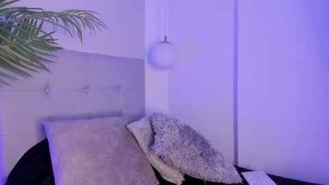 Manu Velez  online show from January 2025 02:59:02 PM