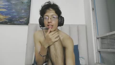 Manuel online show from April 2026 11:48:01 PM