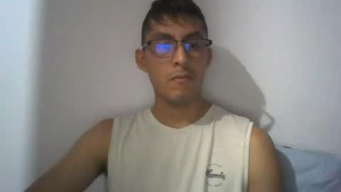Snapshot of manucurve chatting on June 2026 04:25:02 AM manucurve online show from June 2026 04:25:02 AM