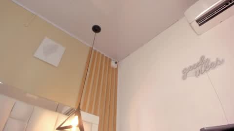 Snapshot of manuela_zapata chatting on January 2025 09:47:02 PM manu 3 online show from January 2025 09:47:02 PM