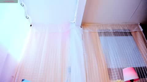 Manuela online show from April 2026 08:32:01 PM