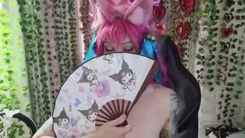 Snapshot of mao_me_meow chatting on July 2026 08:21:01 AM Sasha online show from July 2026 08:21:01 AM