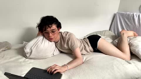 Maple online show from January 2025 09:16:01 PM