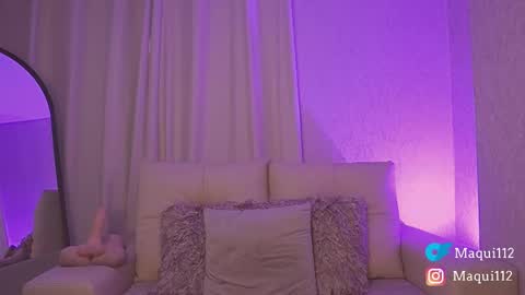 Maquii   online show from November 2025 03:45:01 PM