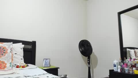 Snapshot of mara2020xxx69 chatting on January 2025 02:21:01 PM Mara online show from January 2025 02:21:01 PM