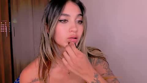 Mara Independent Model online show from February 2025 06:32:02 PM